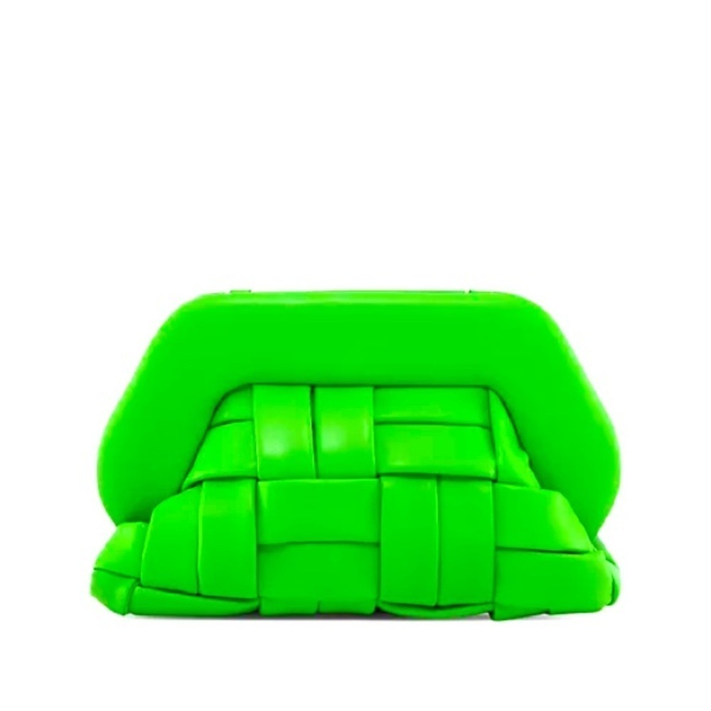 THEMOIRE’ Bios Woven Mantis Pochette in Green See Puctutes